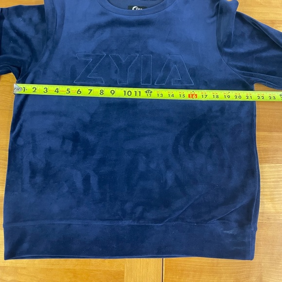 Zyia Active dark blue velour pullover sweatshirt top large - Picture 8 of 9